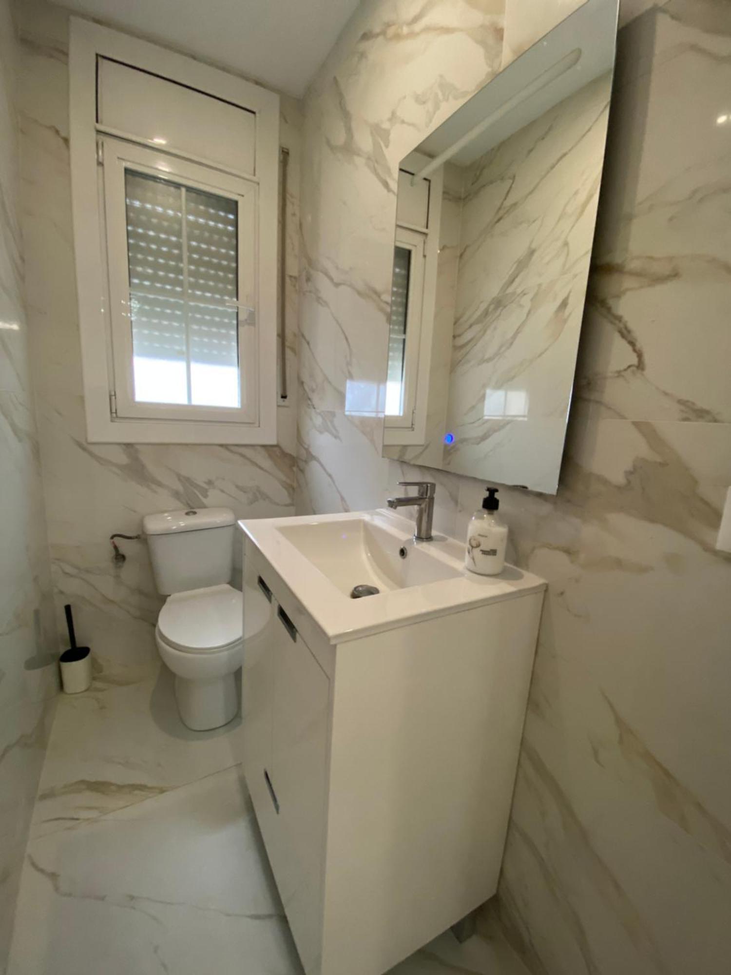 Requesens Playa Apartment เอมปูเรียบราบา ภายนอก รูปภาพ