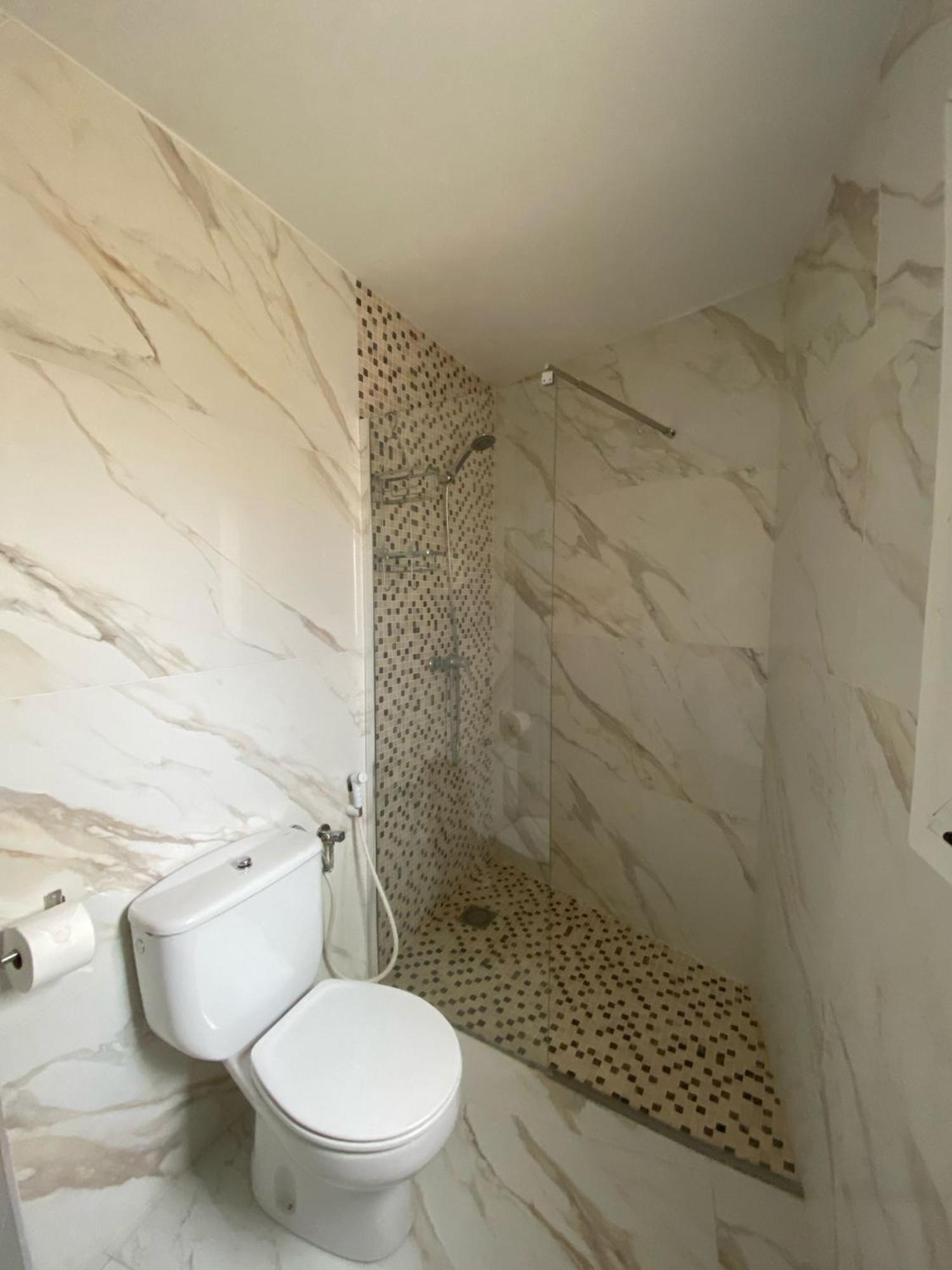 Requesens Playa Apartment เอมปูเรียบราบา ภายนอก รูปภาพ